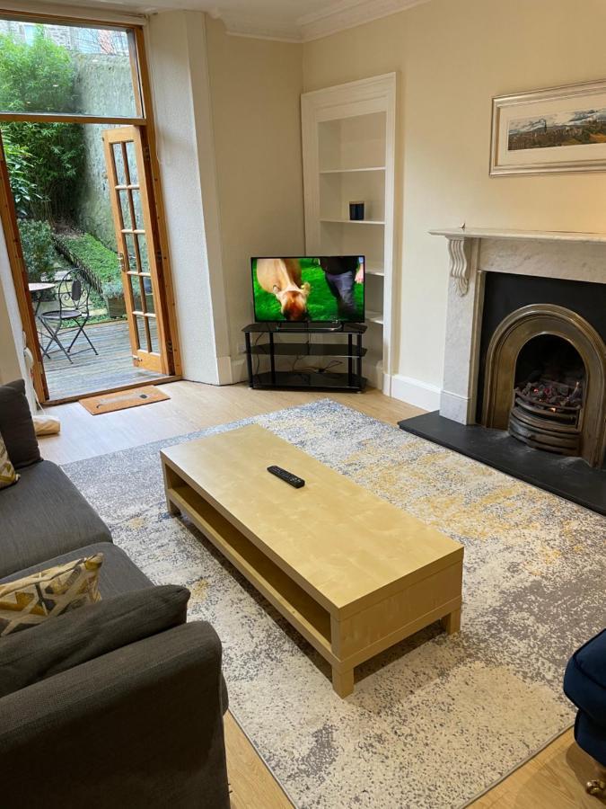 Fantastic Location 10 Mins To Princes Street- 15 To Royal Mile- Main Door-Patio Edinburgh Eksteriør billede