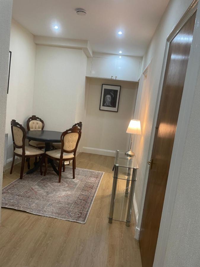 Fantastic Location 10 Mins To Princes Street- 15 To Royal Mile- Main Door-Patio Edinburgh Eksteriør billede